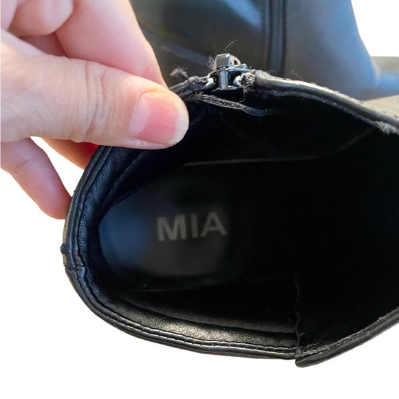 MIA BLACK LEATHER ANKLE BOOTIES CONE HEEL CHUNKY HEEL BOOTS BLACK SIDE ZIP 10 - Picture 10 of 15